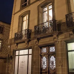 La Maison D'adelaide Saint-Flour (Cantal)